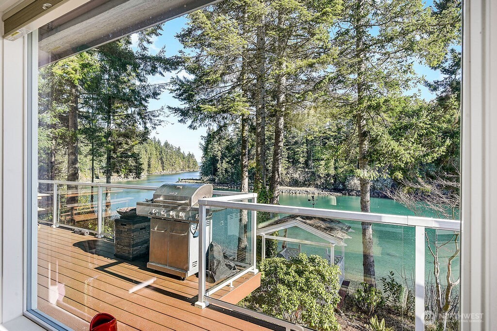 51 S Bayview Drive , Port Ludlow, WA 98365