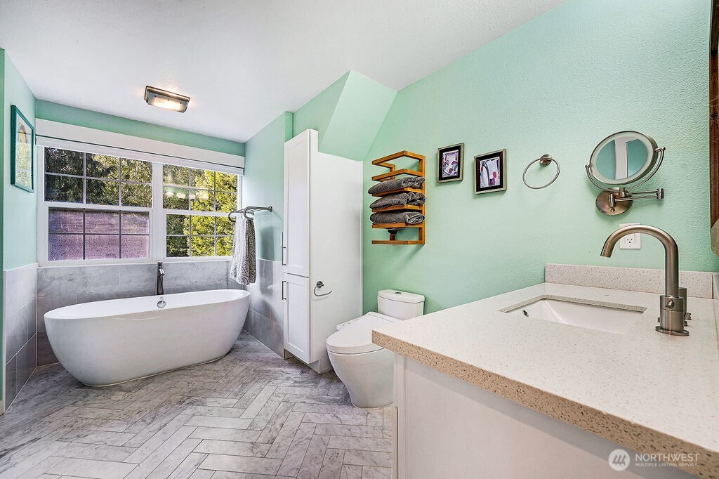 51 S Bayview Drive , Port Ludlow, WA 98365