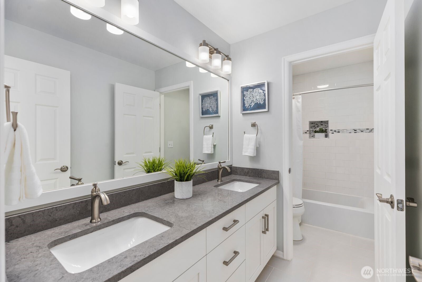 918 167th Avenue SE, Snohomish, WA 98290