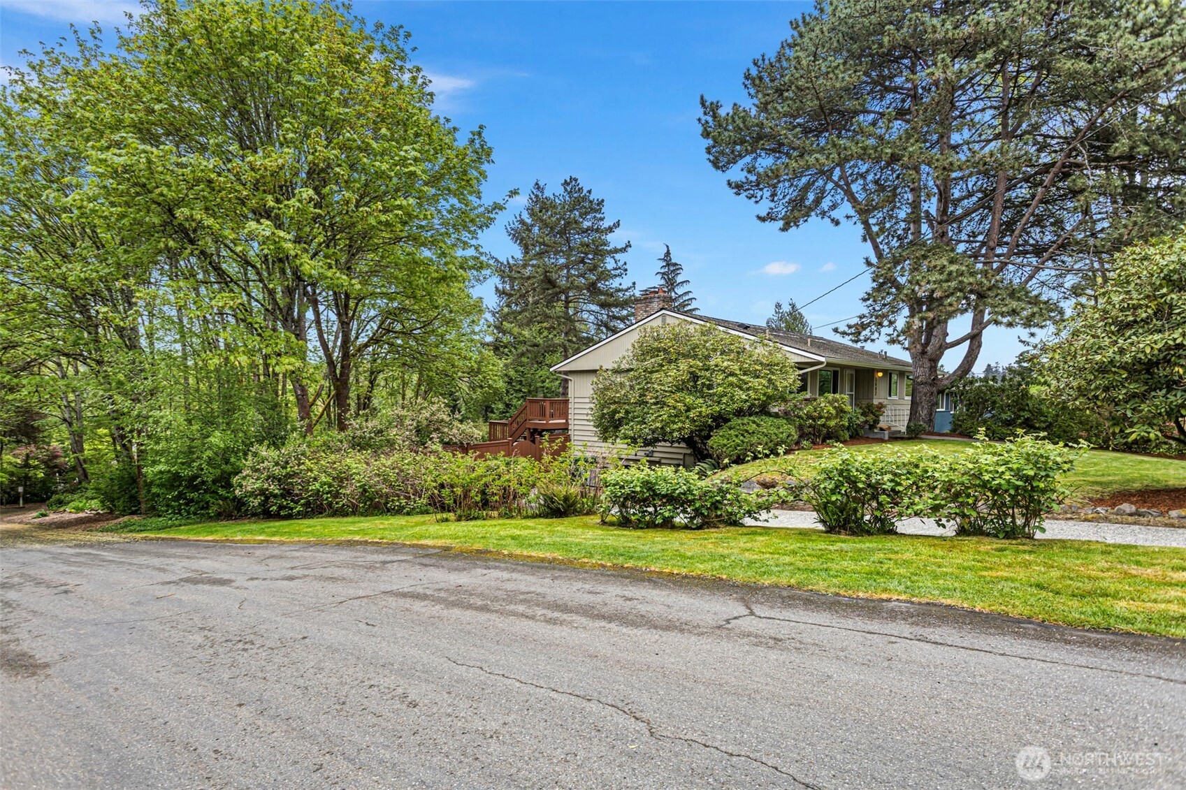 3602 NE 103rd Street , Seattle, WA 98125