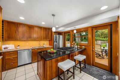 13717 NE 70th Place , Redmond, WA 98052 - Photo 10