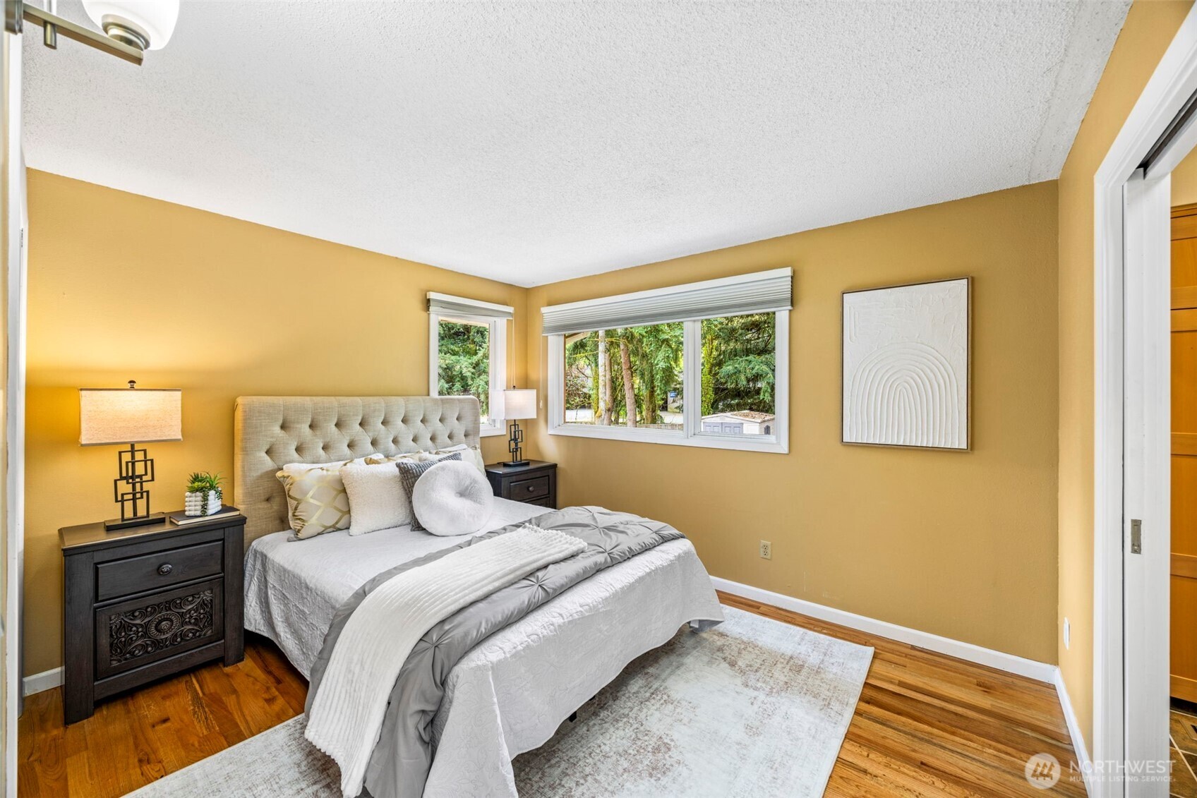 13717 NE 70th Place , Redmond, WA 98052