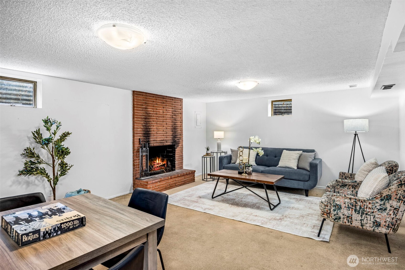 13717 NE 70th Place , Redmond, WA 98052