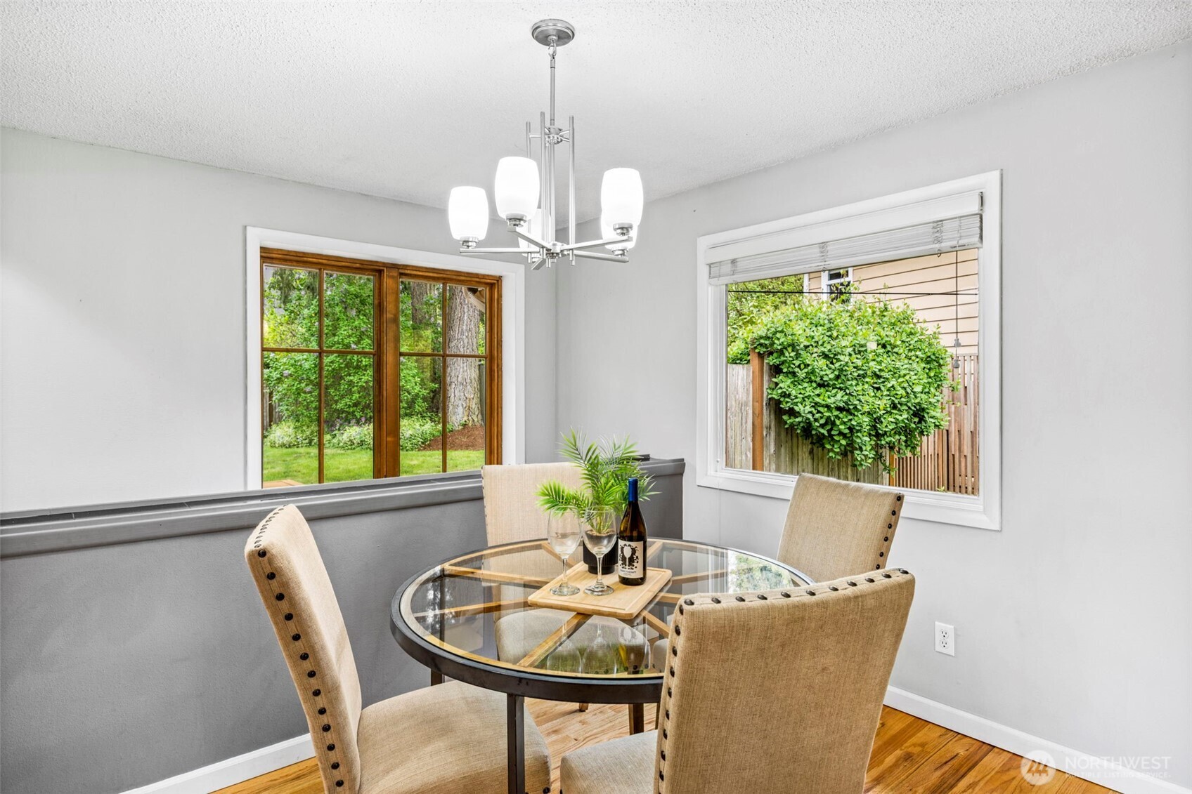 13717 NE 70th Place , Redmond, WA 98052