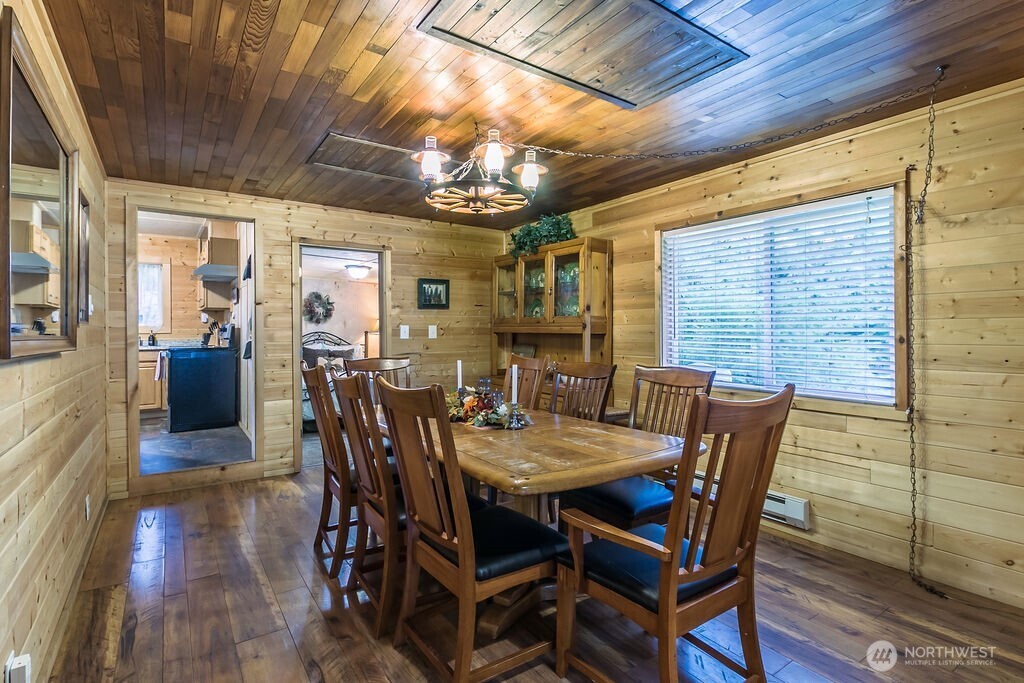 117 Butter Creek Lane , Packwood, WA 98361