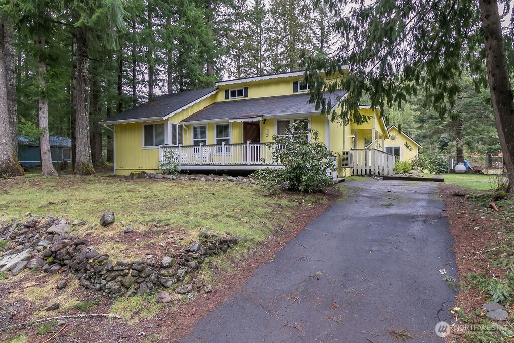117 Butter Creek Lane , Packwood, WA 98361