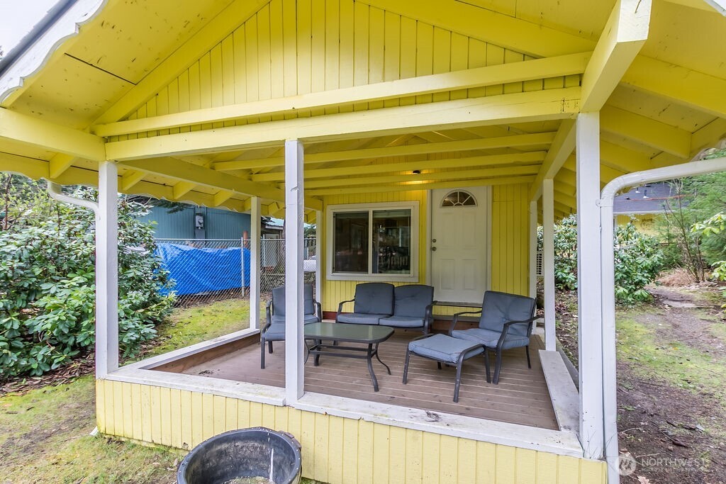117 Butter Creek Lane , Packwood, WA 98361