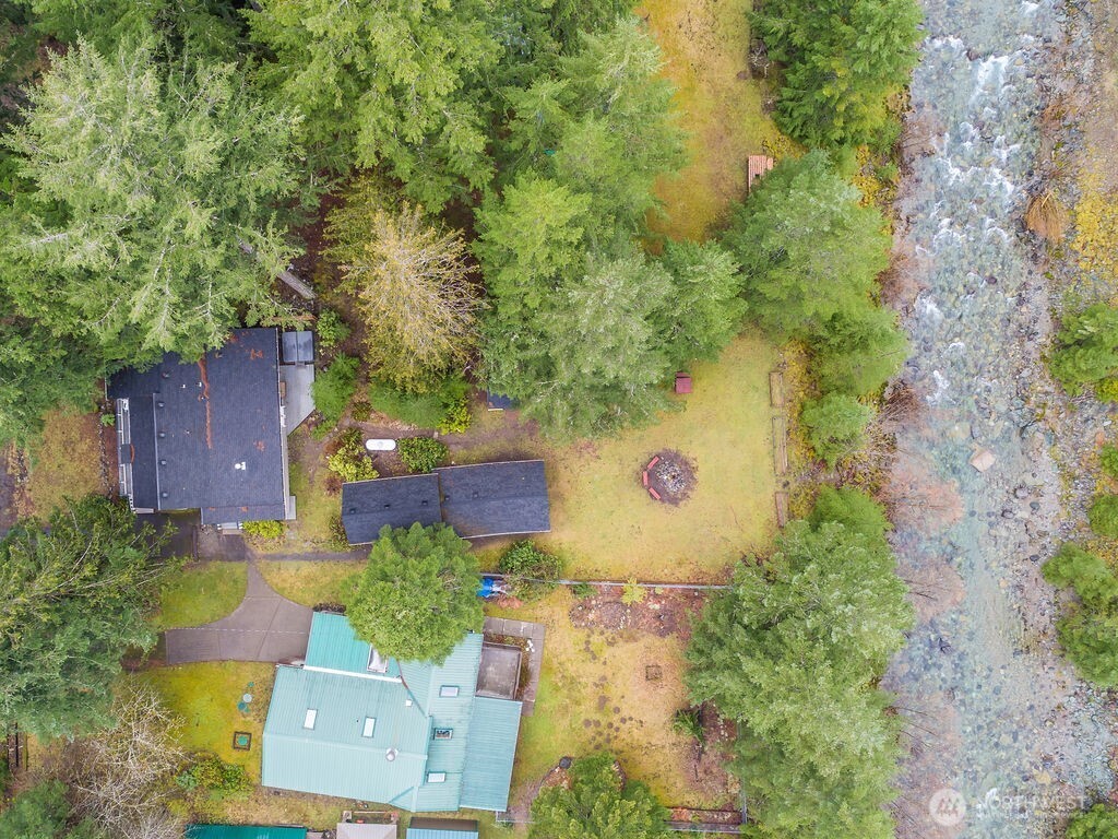 117 Butter Creek Lane , Packwood, WA 98361