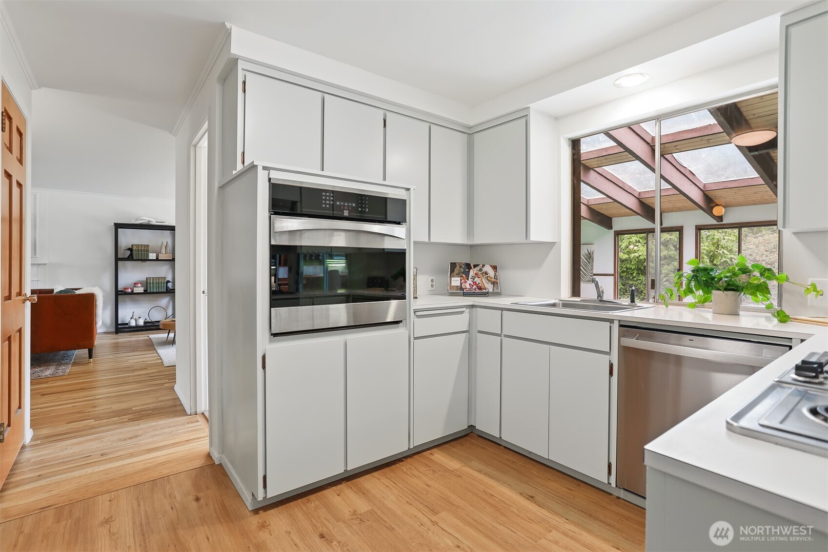 508 147th Street NE, Bellevue, WA 98007
