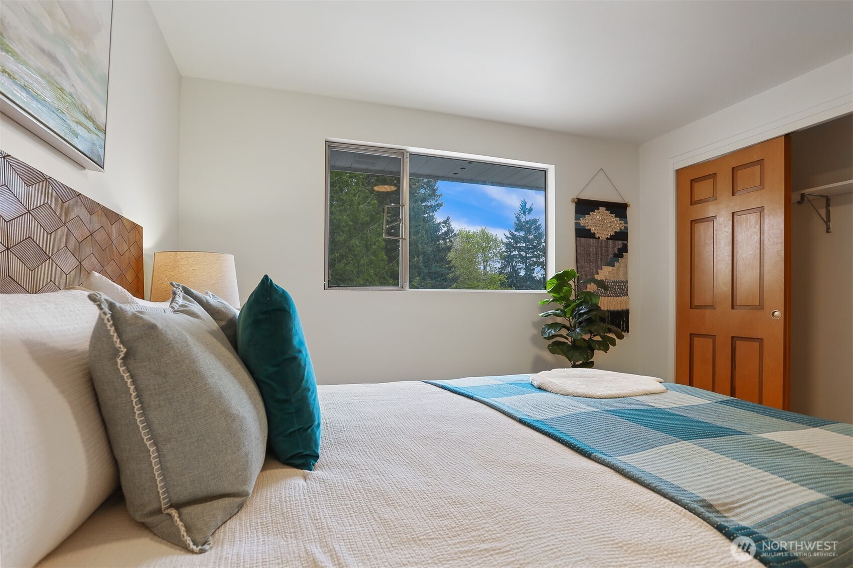 508 147th Street NE, Bellevue, WA 98007