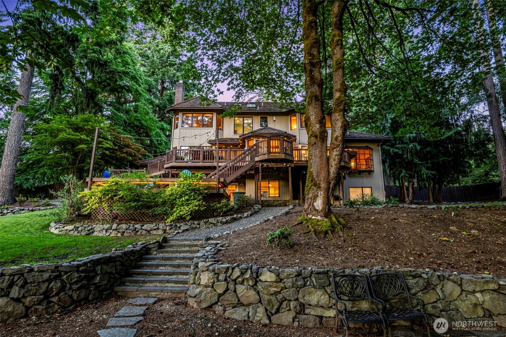 2519 239th Avenue SE, Sammamish, WA 98075
