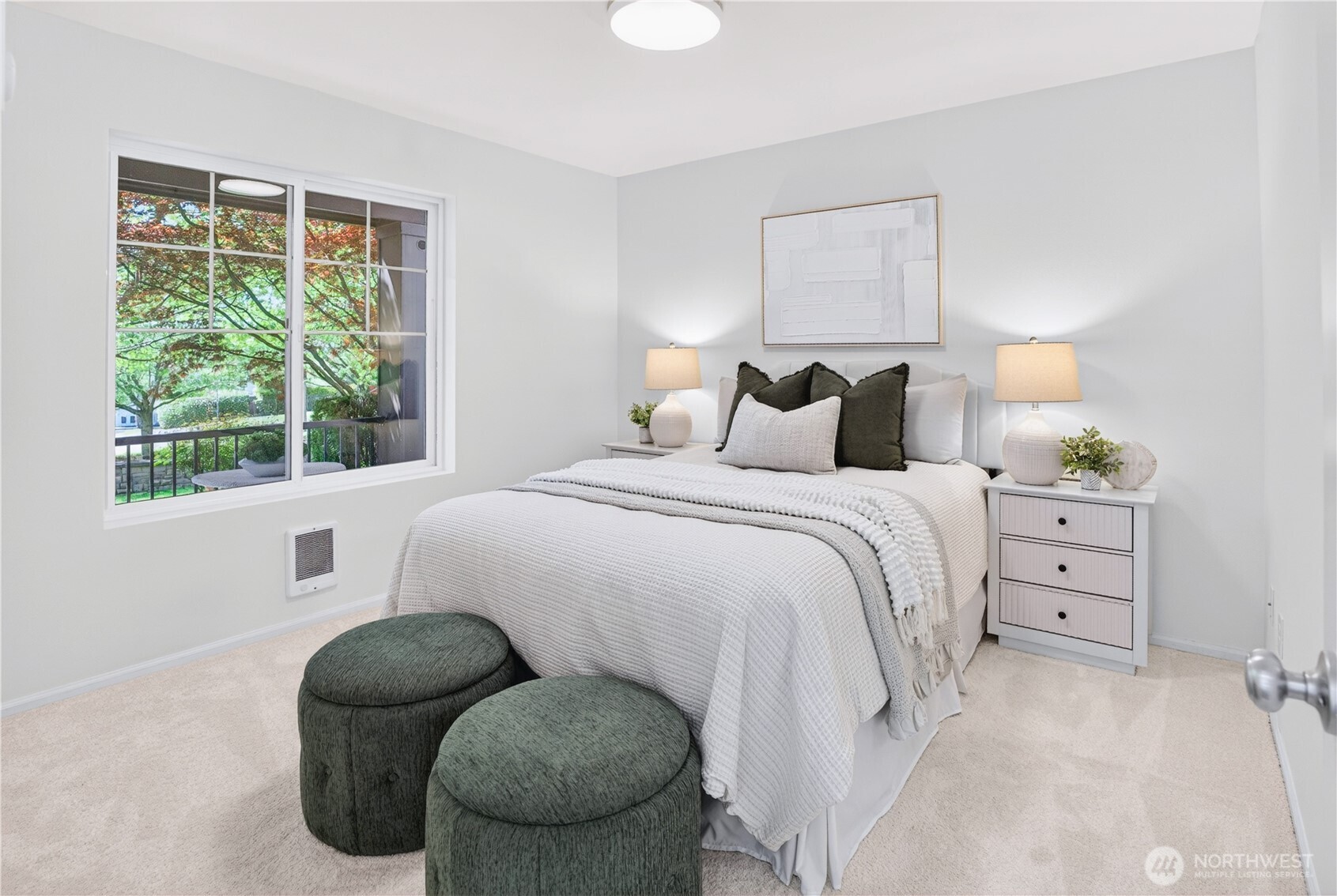 10357 156th Lane NE #101, Redmond, WA 98052