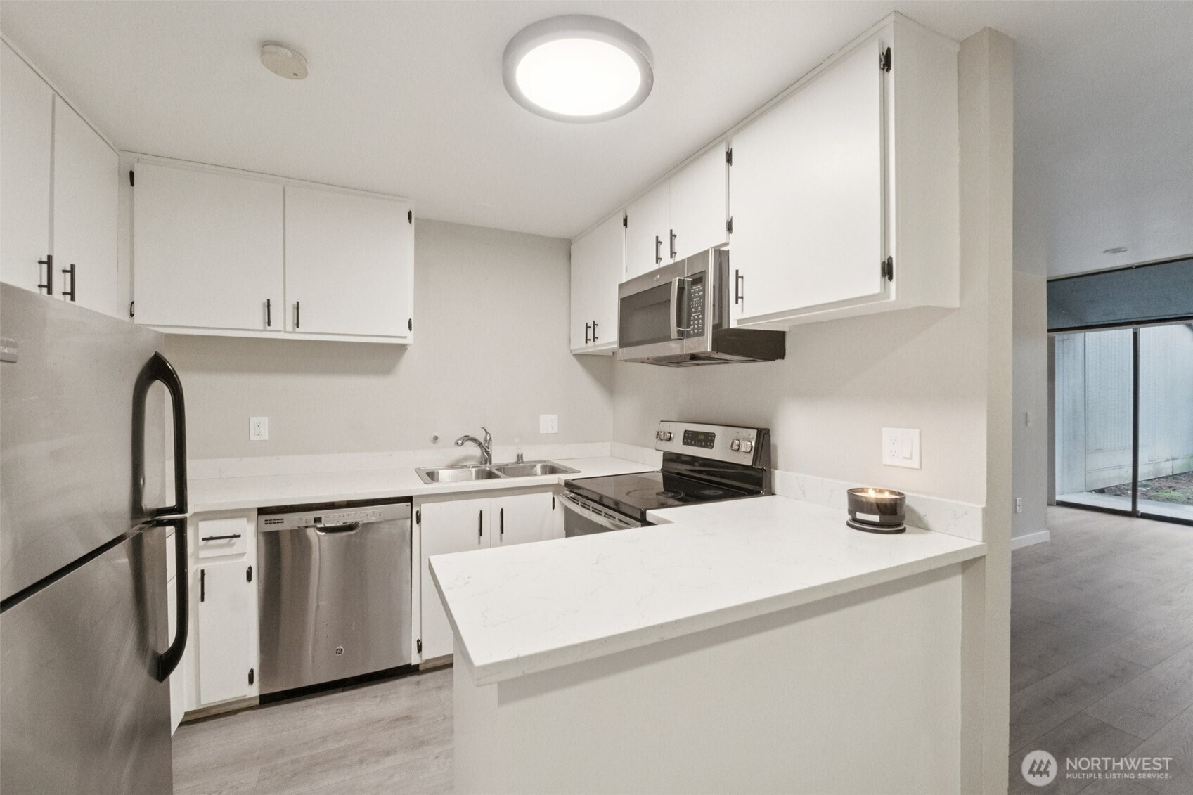 6236 137th Place NE #233, Redmond, WA 98052