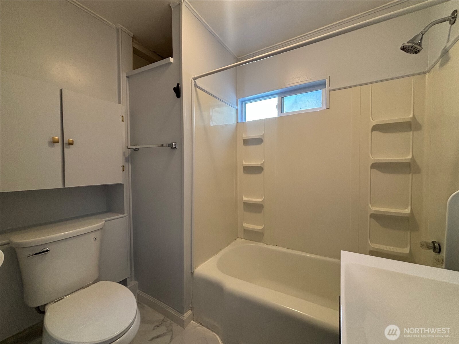 3405 Northlake Way NW #3, Bremerton, WA 98312