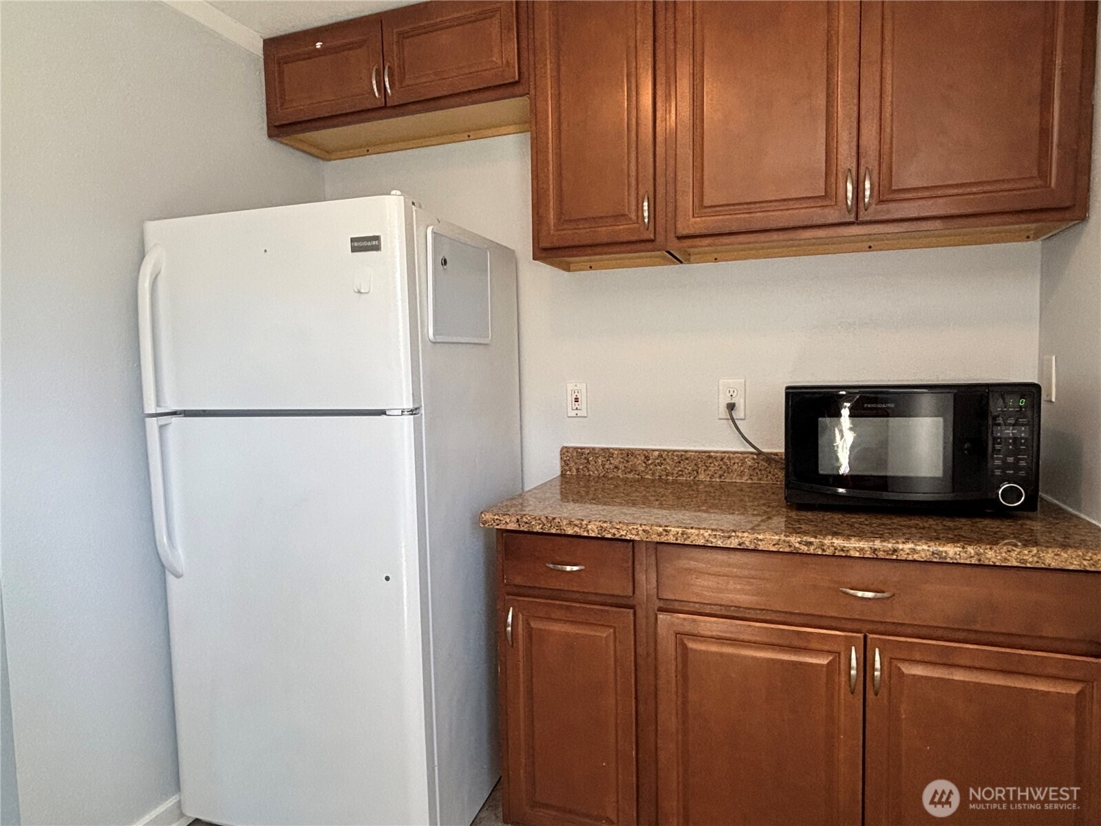 3405 Northlake Way NW #3, Bremerton, WA 98312