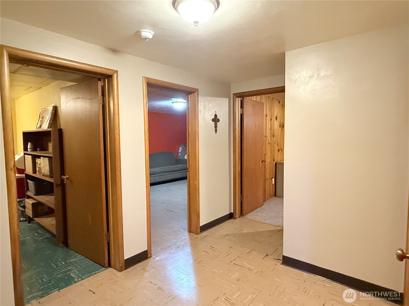 206 S Alder Street , Odessa, WA 99159