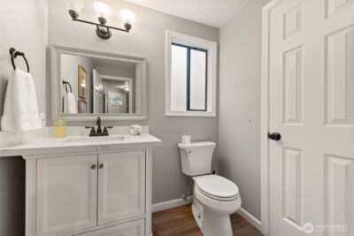 1228 NE Brockman Place , Seattle, WA 98125 - Photo 11