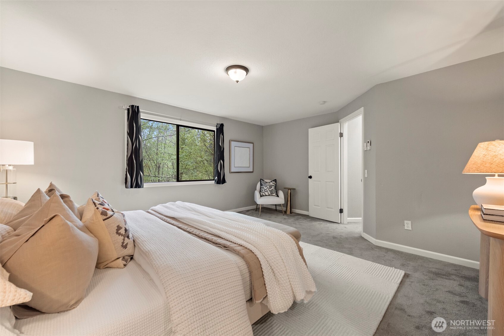 1228 NE Brockman Place , Seattle, WA 98125
