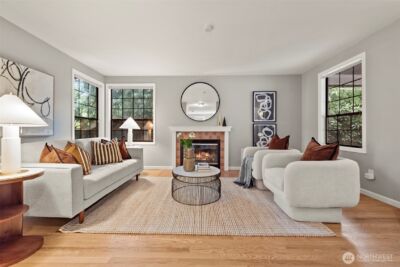 1228 NE Brockman Place , Seattle, WA 98125 - Photo 2