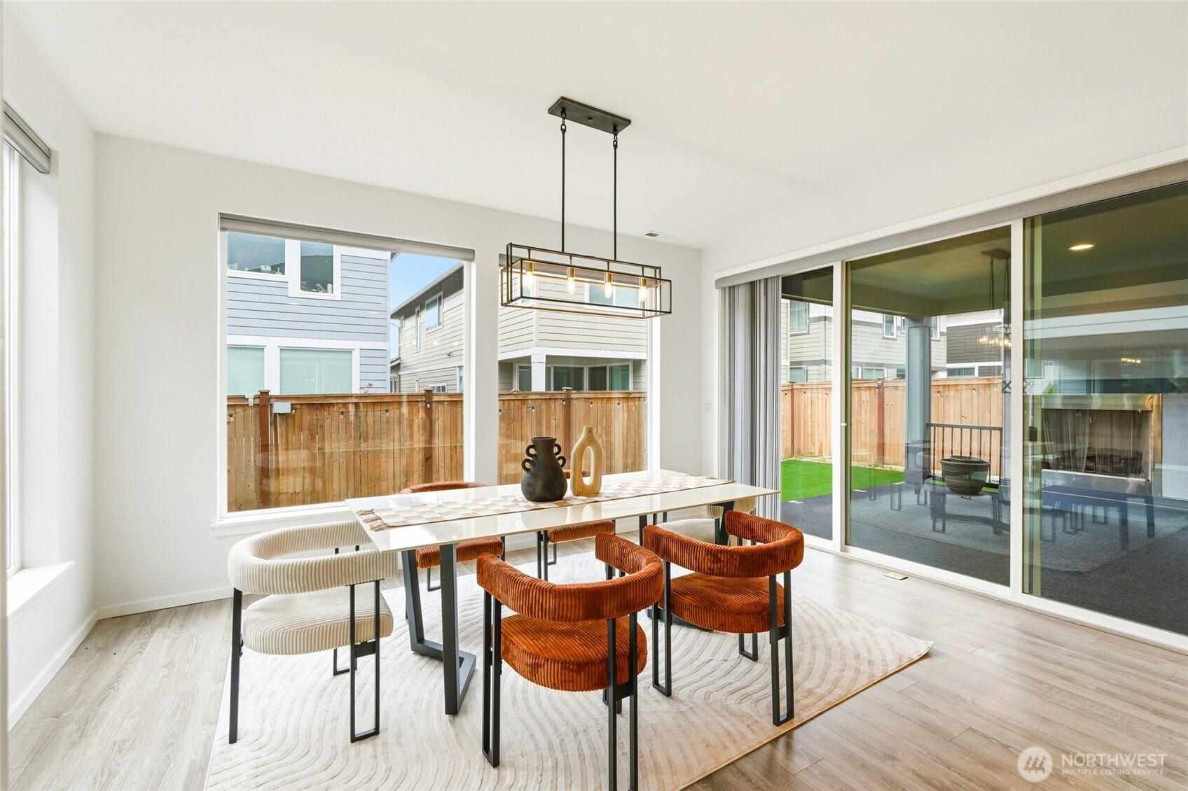32970 Evergreen Avenue SE, Black Diamond, WA 98010