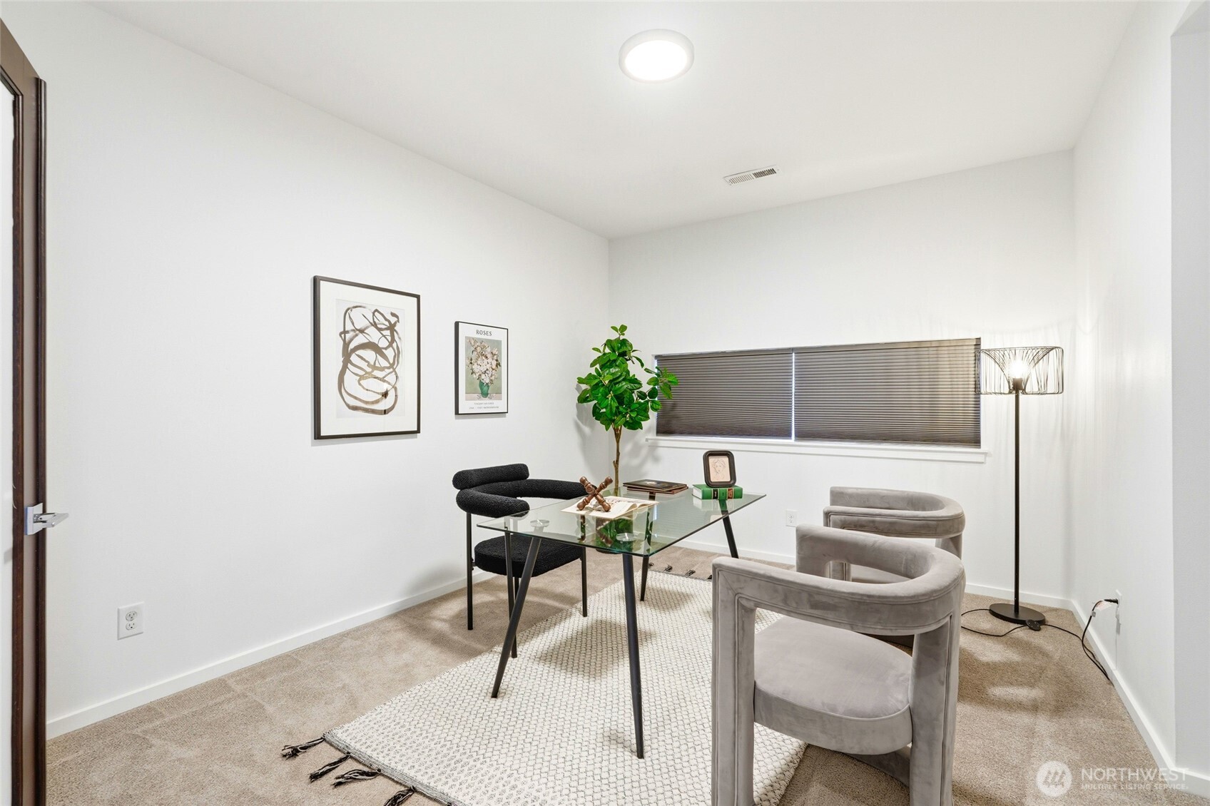 32970 Evergreen Avenue SE, Black Diamond, WA 98010