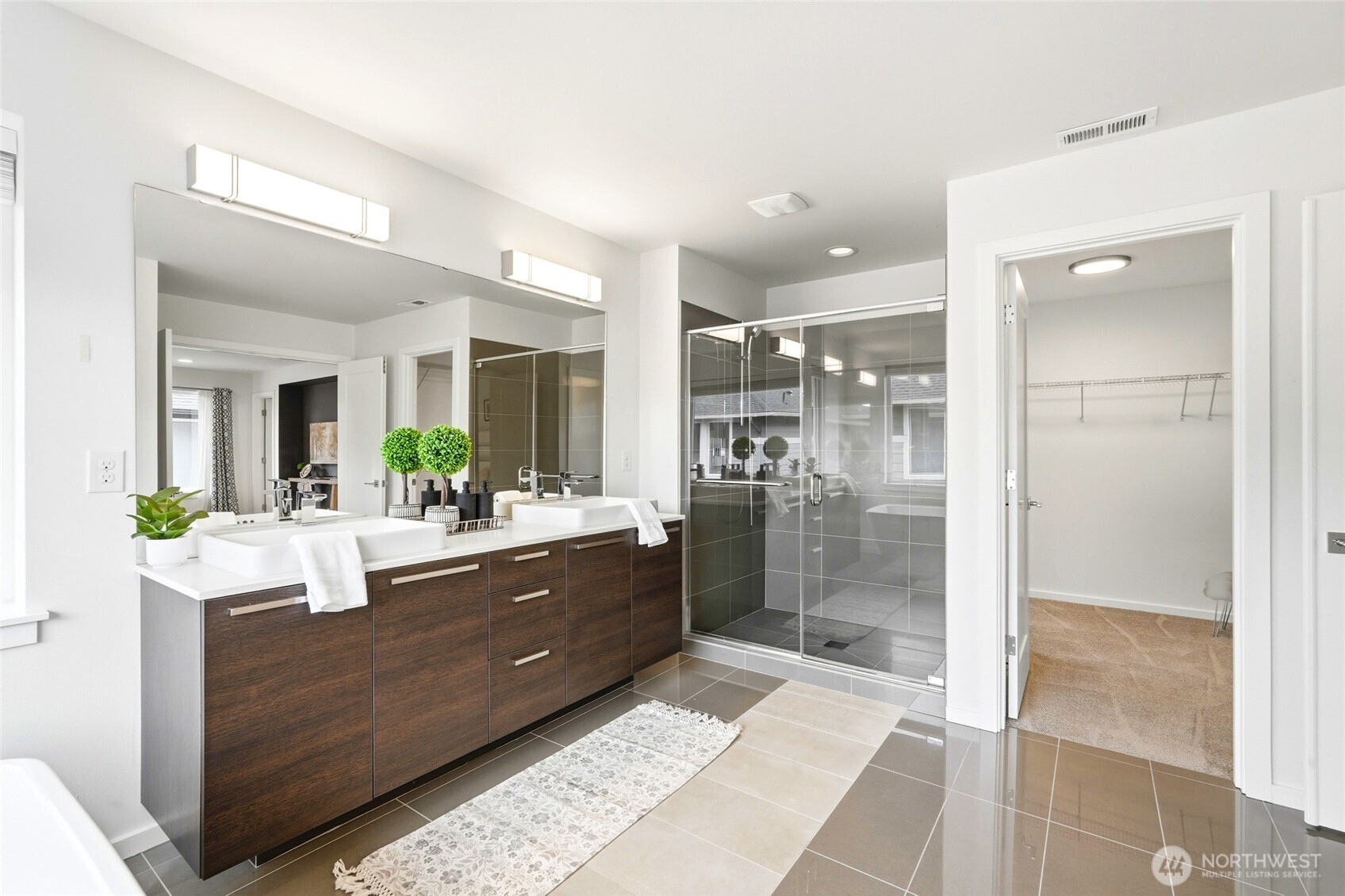 32970 Evergreen Avenue SE, Black Diamond, WA 98010