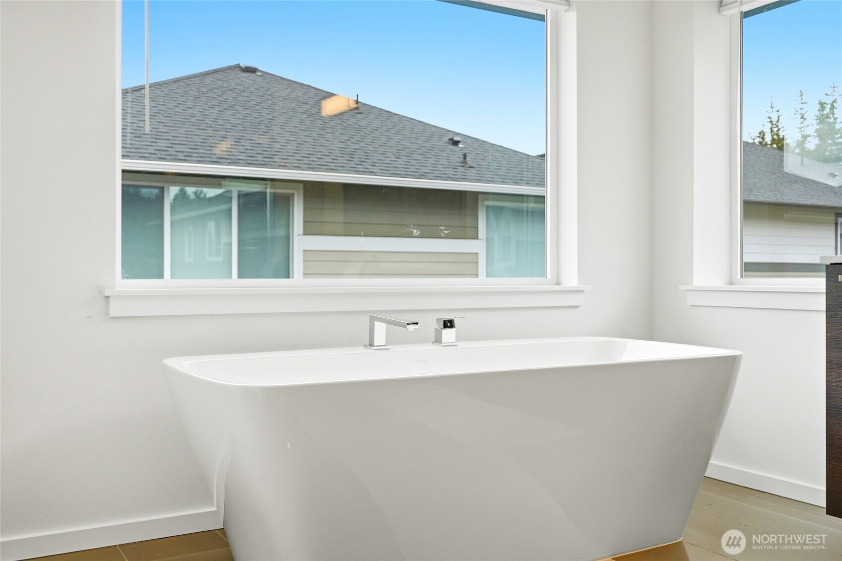 32970 Evergreen Avenue SE, Black Diamond, WA 98010