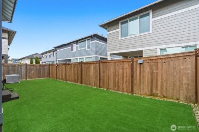 32970 Evergreen Avenue SE, Black Diamond, WA 98010 - Photo 35