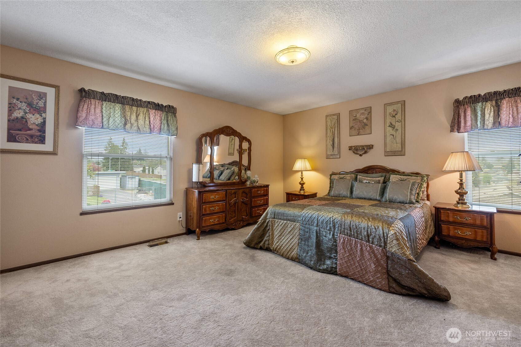 1902 E 60th Street , Tacoma, WA 98404