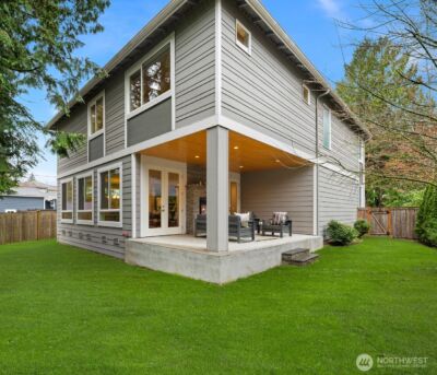 9726 Slater Avenue NE, Kirkland, WA 98033 - Photo 10