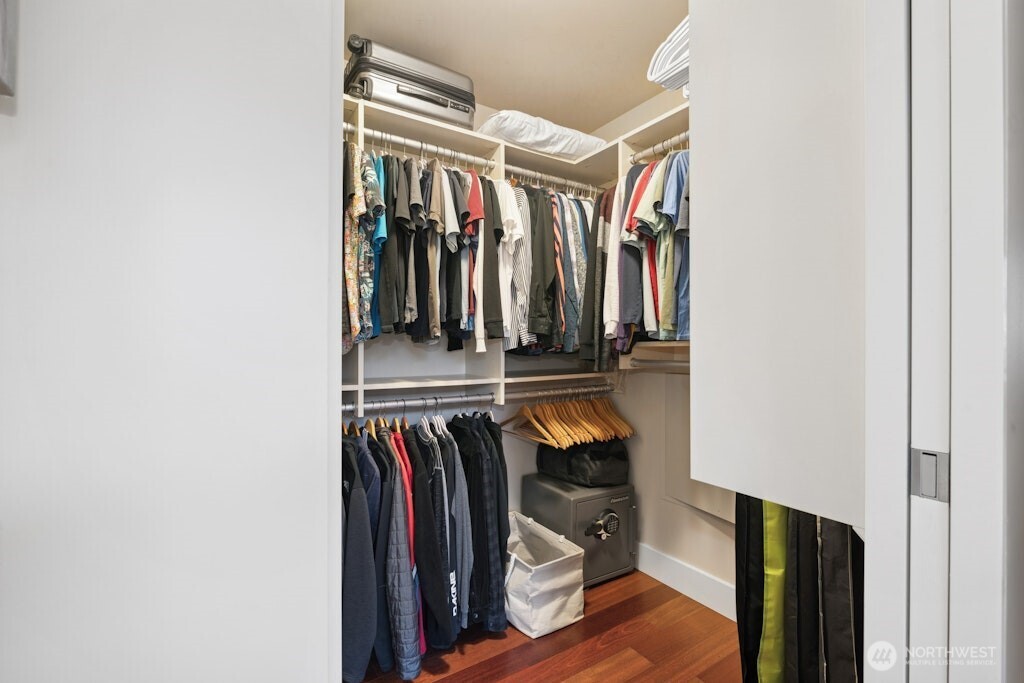 737 Olive Way #2200, Seattle, WA 98101