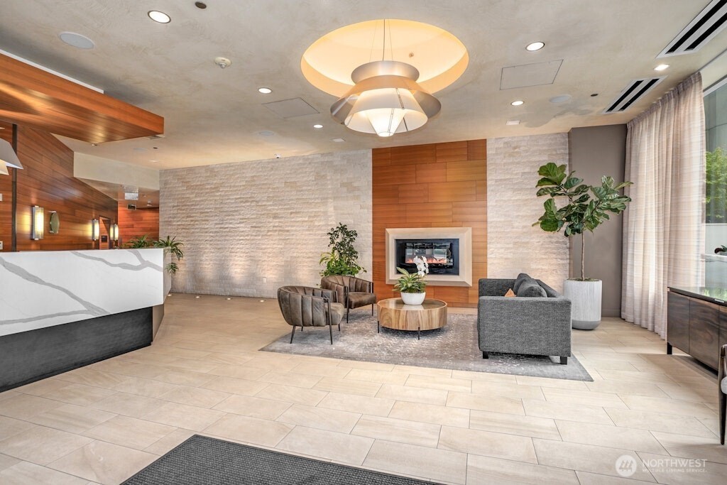 737 Olive Way #2200, Seattle, WA 98101