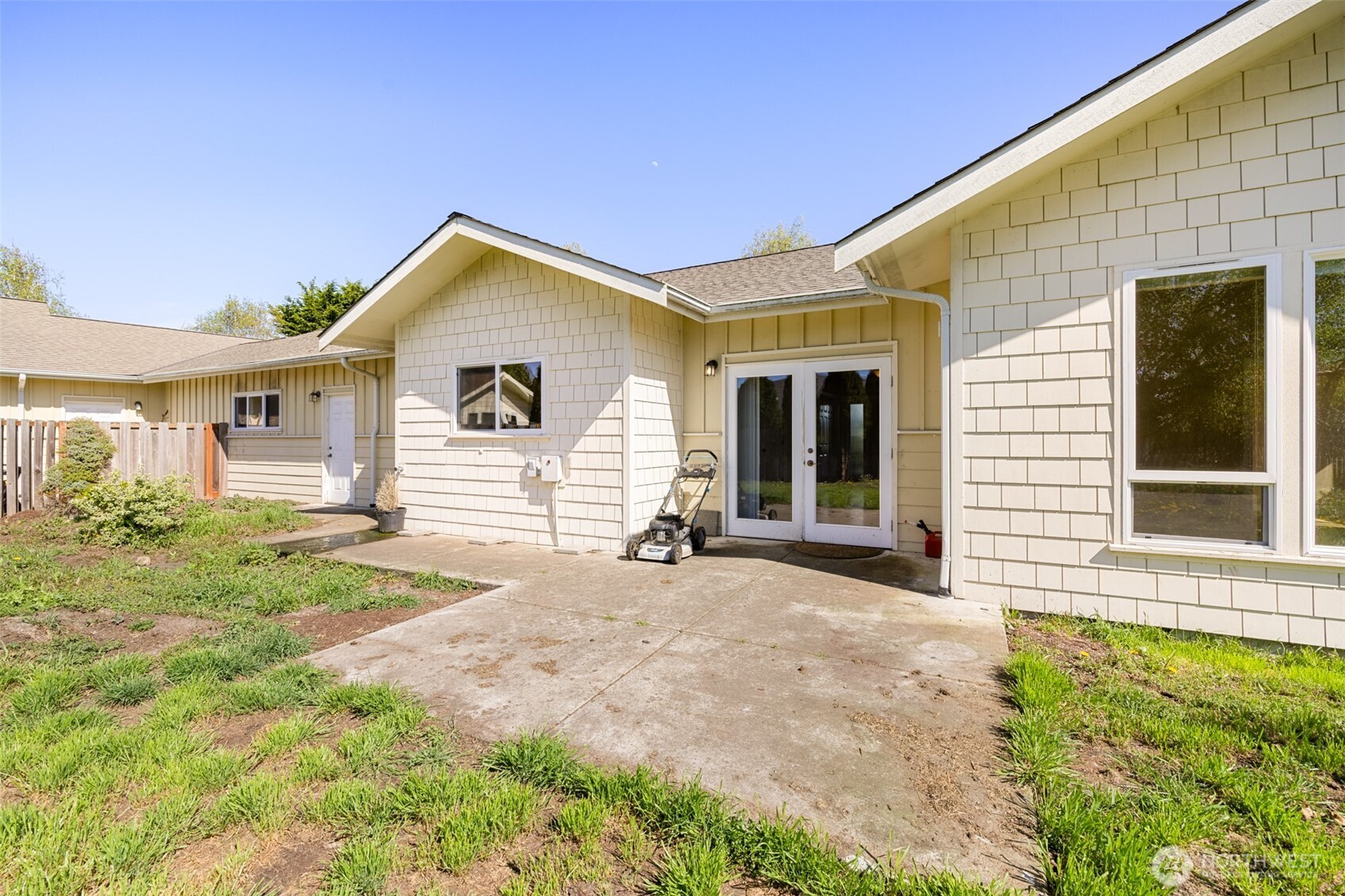 163 Mariners Drive , Sequim, WA 98382