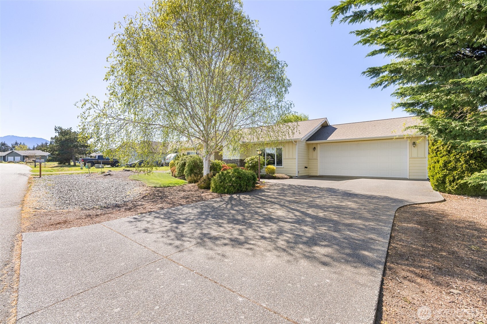 163 Mariners Drive , Sequim, WA 98382