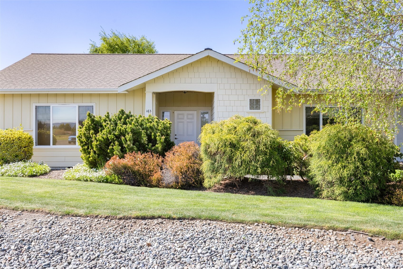 163 Mariners Drive , Sequim, WA 98382
