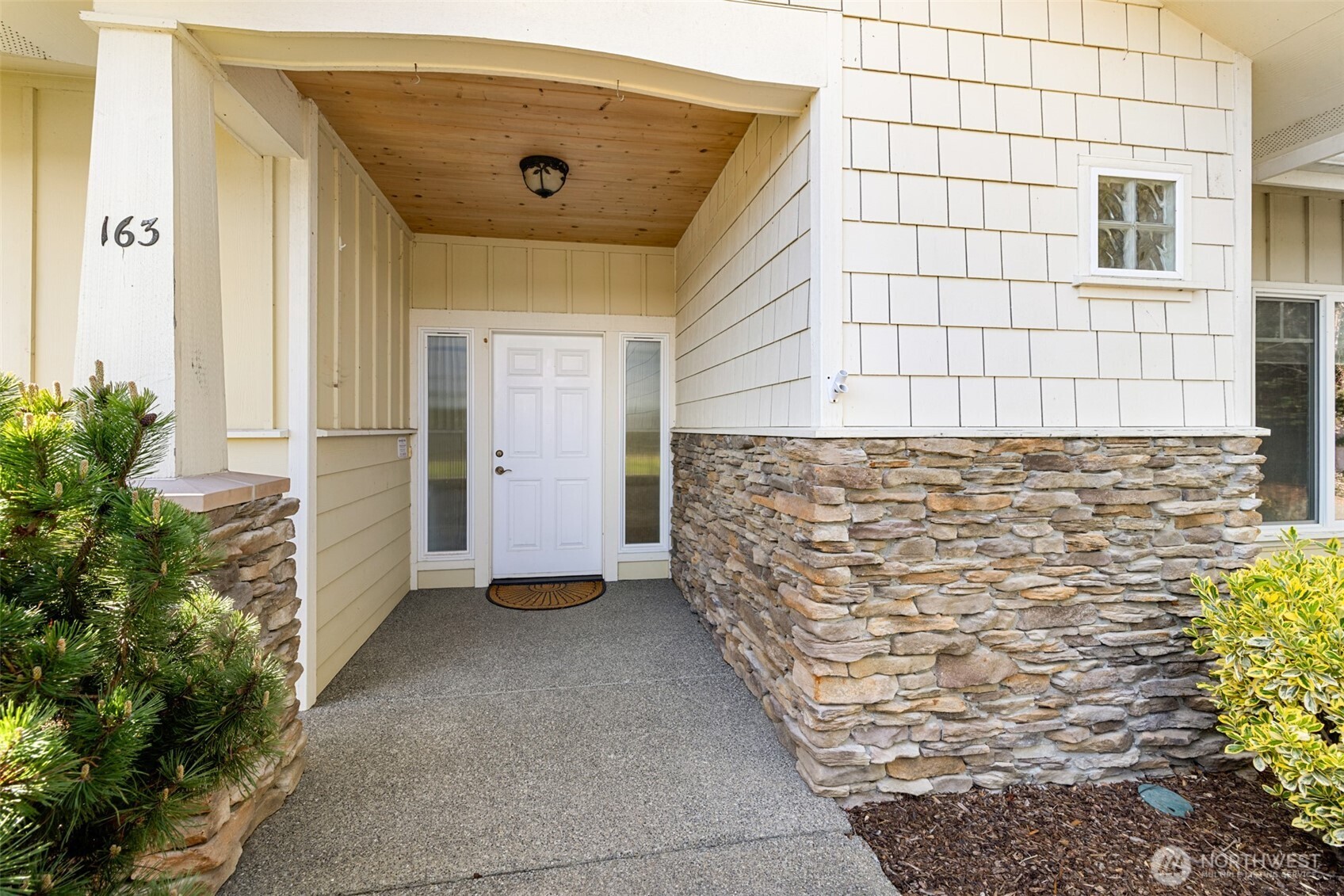 163 Mariners Drive , Sequim, WA 98382