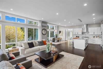 16908 SE 34th Street , Bellevue, WA 98008 - Photo 2