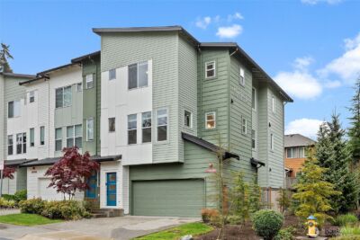 13420 Manor Way #A6, Lynnwood, WA 98087 - Photo 1