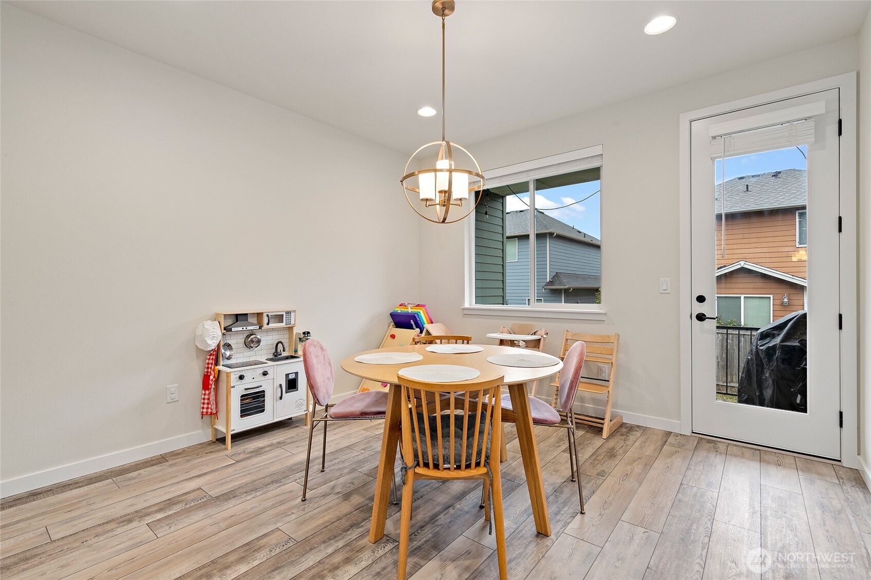 13420 Manor Way #A6, Lynnwood, WA 98087