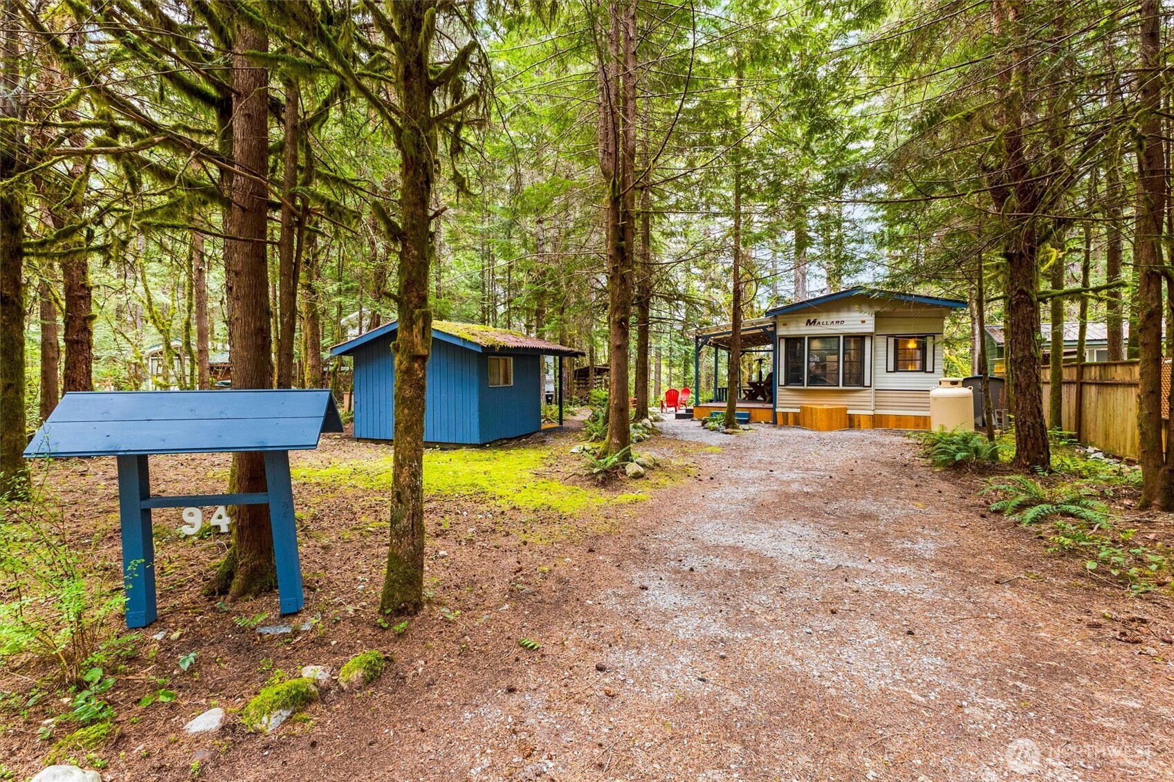 94 4 Christmas Tree Drive , Deming, WA 98244