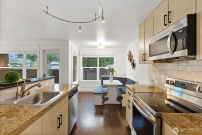 22910 90th Avenue W #D206, Edmonds, WA 98026 - Photo 10