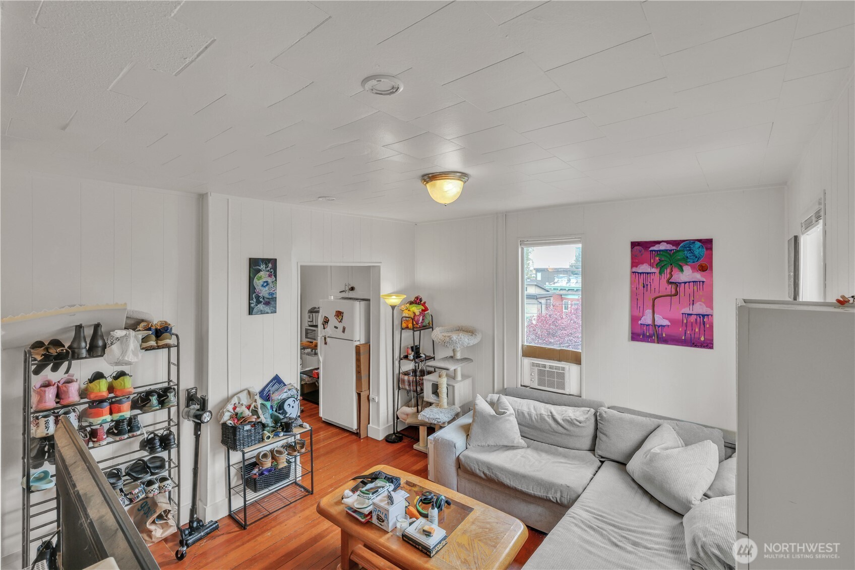172 16th Avenue , Seattle, WA 98122