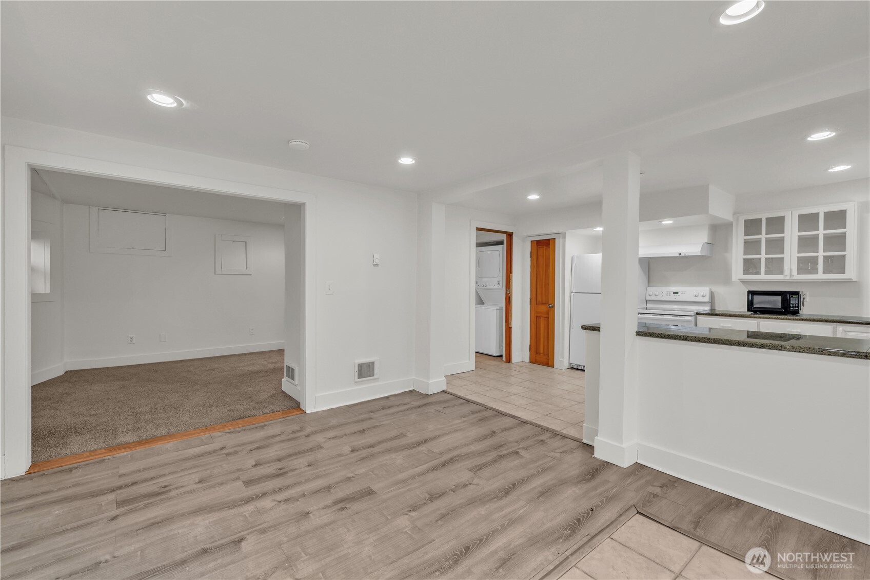 172 16th Avenue , Seattle, WA 98122
