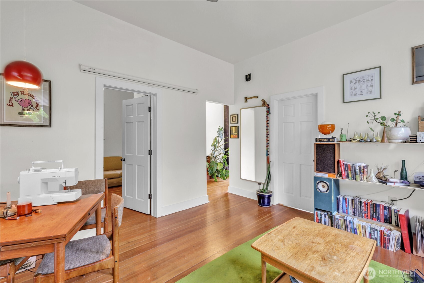 172 16th Avenue , Seattle, WA 98122
