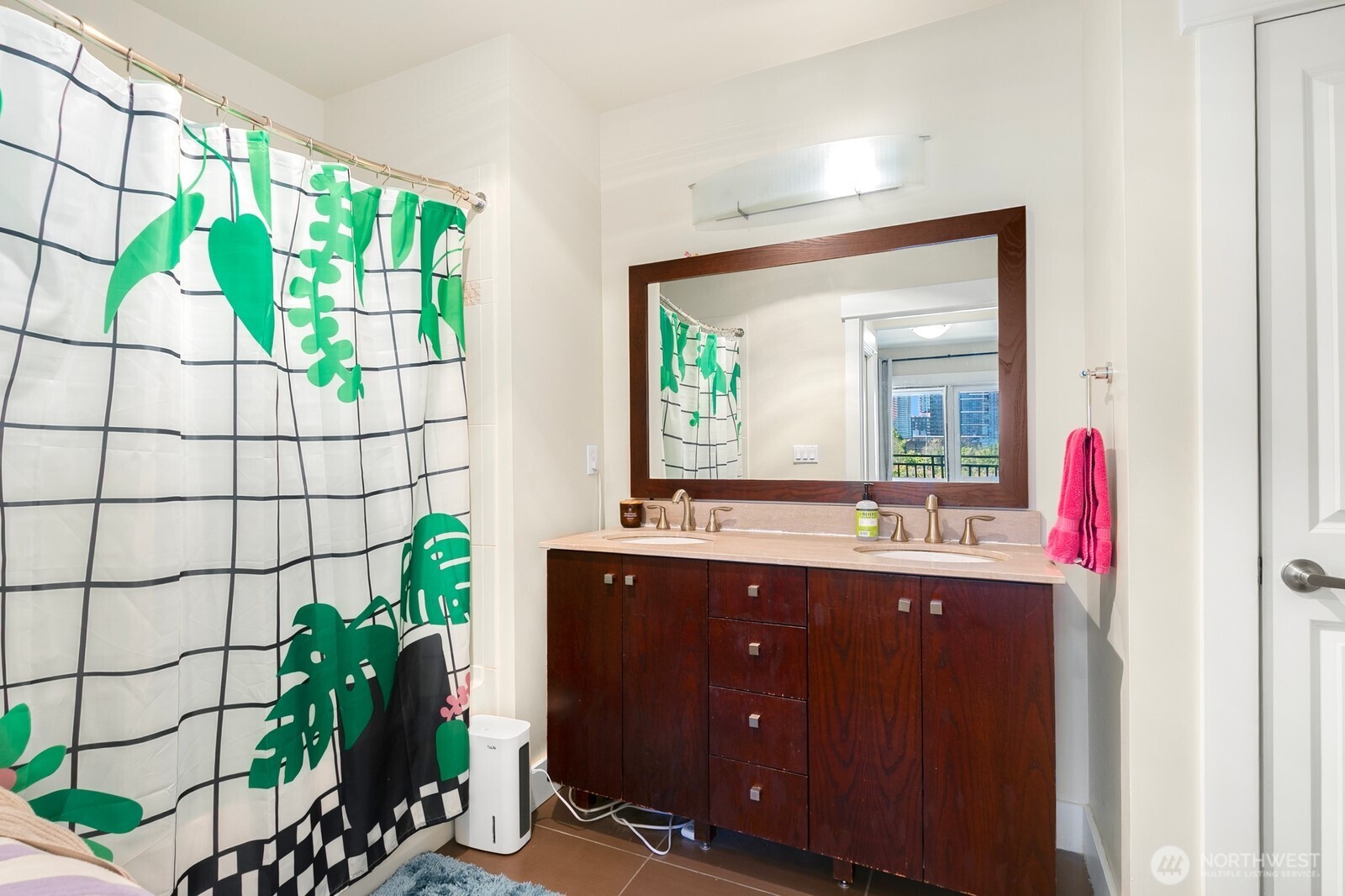 699 John Street #516, Seattle, WA 98109