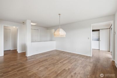 1318 W Barrett Street , Seattle, WA 98119 - Photo 20