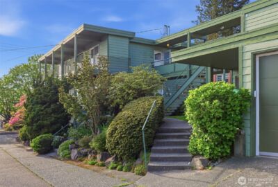 1318 W Barrett Street , Seattle, WA 98119 - Photo 2