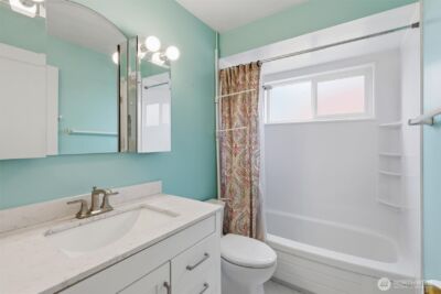 1318 W Barrett Street , Seattle, WA 98119 - Photo 26