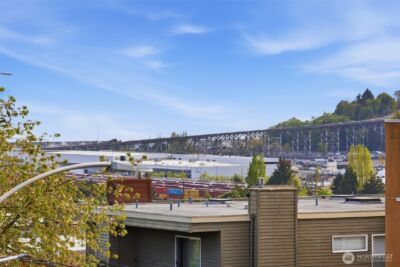 1318 W Barrett Street , Seattle, WA 98119 - Photo 38