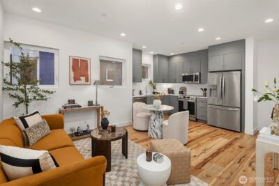1827 14th Avenue #B, Seattle, WA 98122 - Photo 1